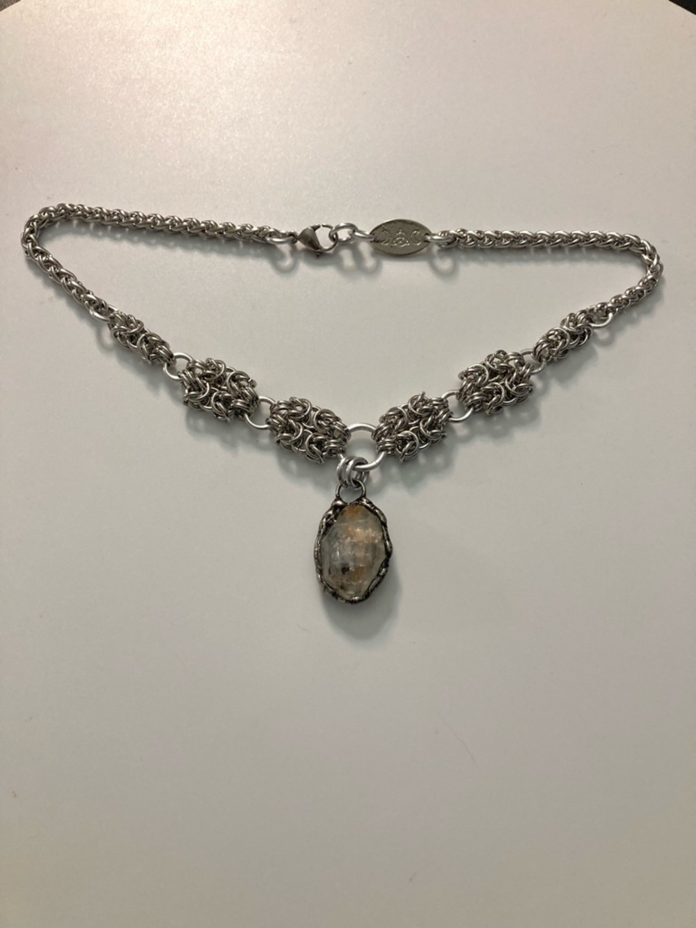 Raw Smoky herkimer diamond crystal on handmade maille stainless steel chain - Picture 12 of 14